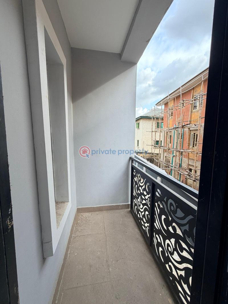 3 bedroom Flat & Apartment For Sale Gbagada Lagos - 4