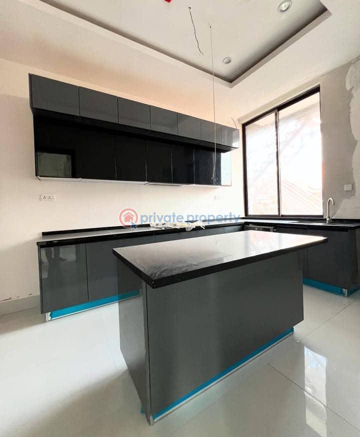 3 bedroom Flat & Apartment For Rent Lekki Phase 1 Lagos - 0