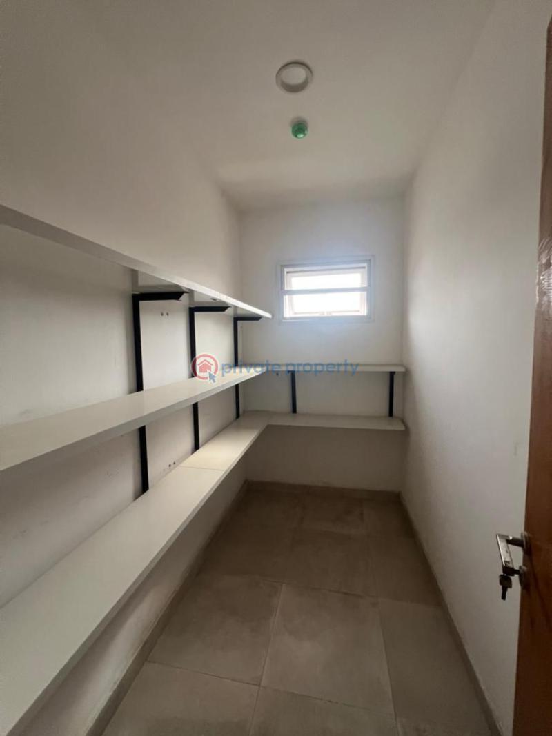 3 bedroom Shared Apartment For Rent Old Ikoyi Lagos - 0