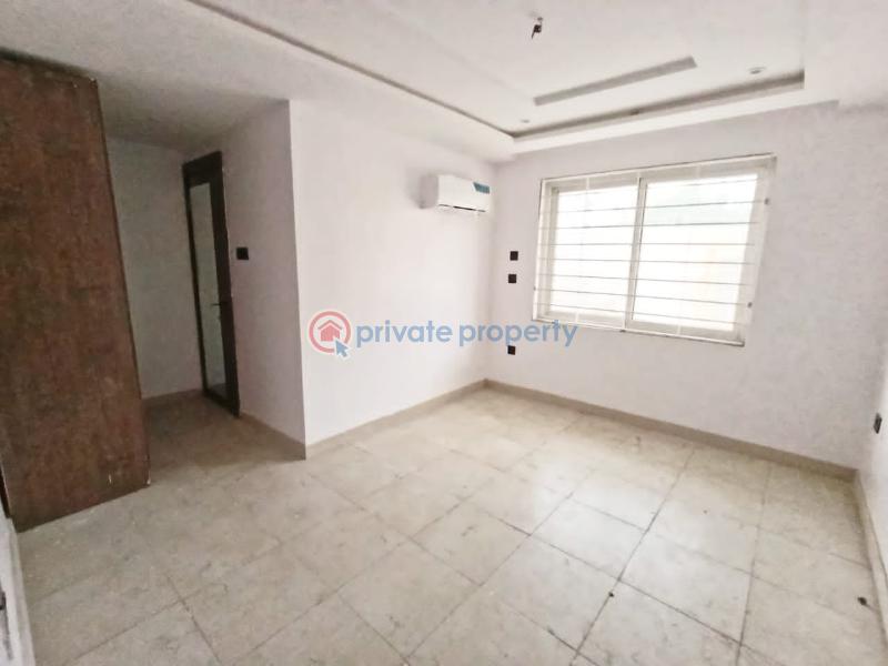 Luxury 3 bedroom apartment with a room staff quarter - 10 3 bedroom Flat & Apartment For Sale Lekki Phase 1 Lagos - 10