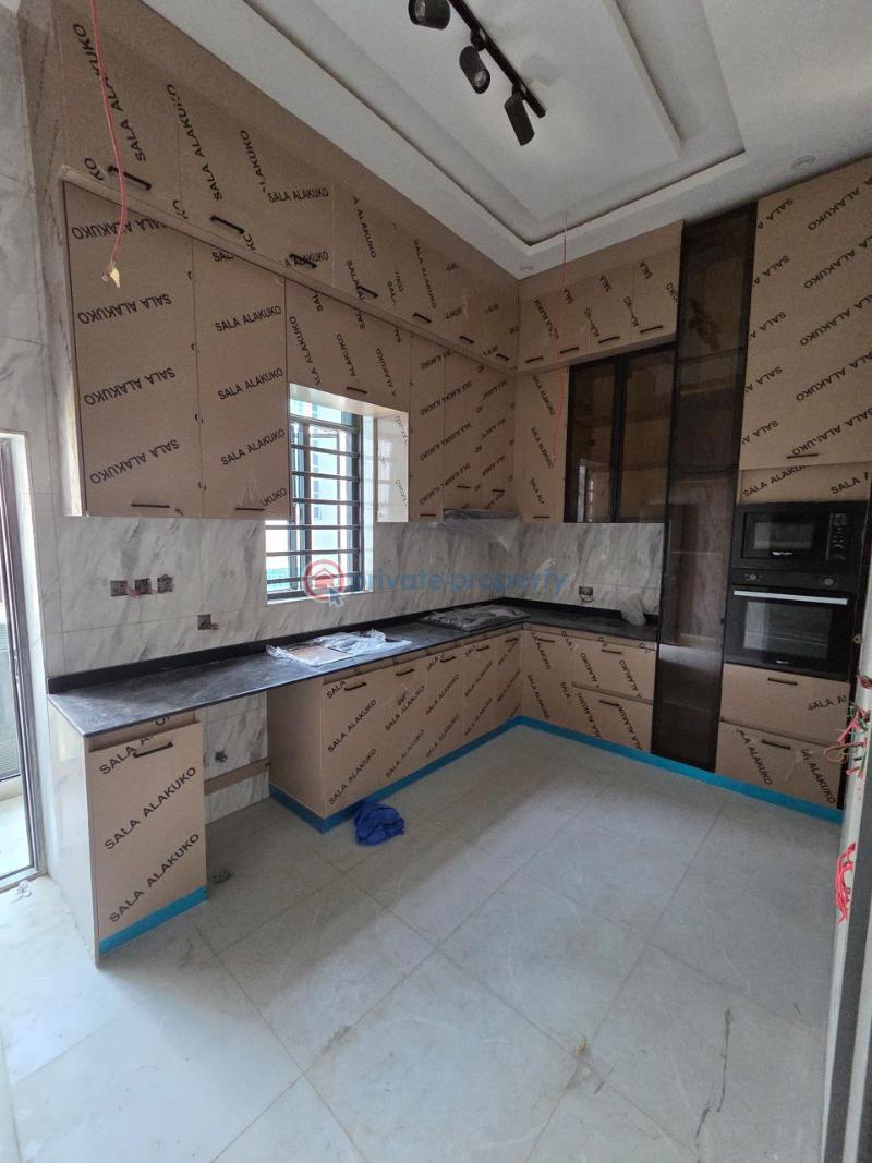3 bedroom Block Of Flats For Sale Opebi Ikeja Lagos - 6