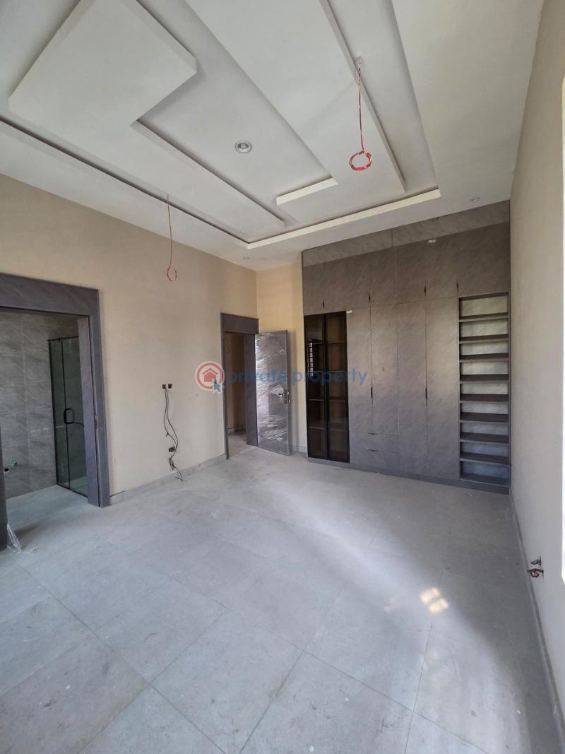 3 bedroom Block Of Flats For Sale Opebi Ikeja Lagos - 4