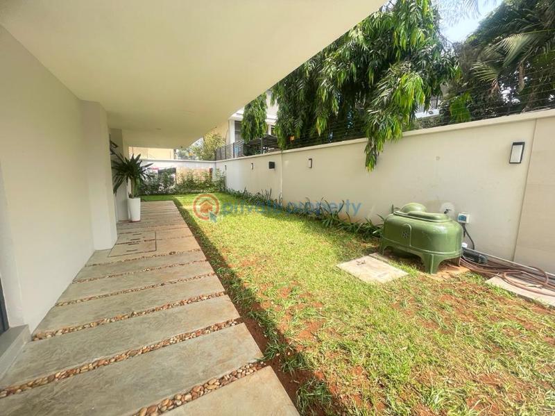 3 bedroom Flat & Apartment For Sale Old Ikoyi Lagos - 10