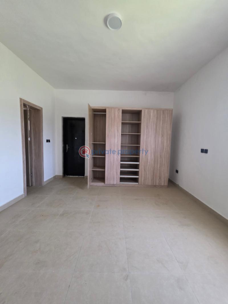 3 bedroom Flat & Apartment For Sale Off Mobil Road Ilaje Lekki Scheme 2 Ajah Lagos - 5