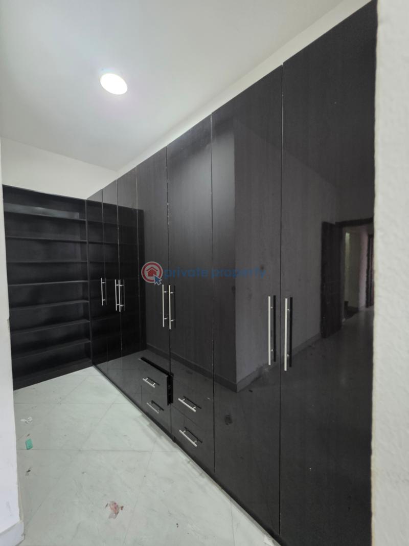 3 bedroom Flat & Apartment For Rent Lekki Phase 1 Lagos - 9