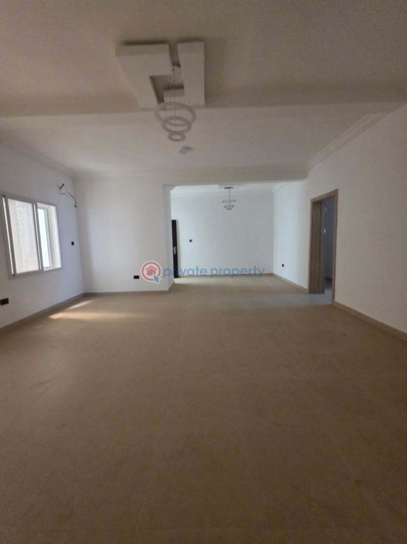 3 bedroom Flat & Apartment For Sale Off Mobil Road Ilaje Lekki Scheme 2 Ajah Lagos - 2