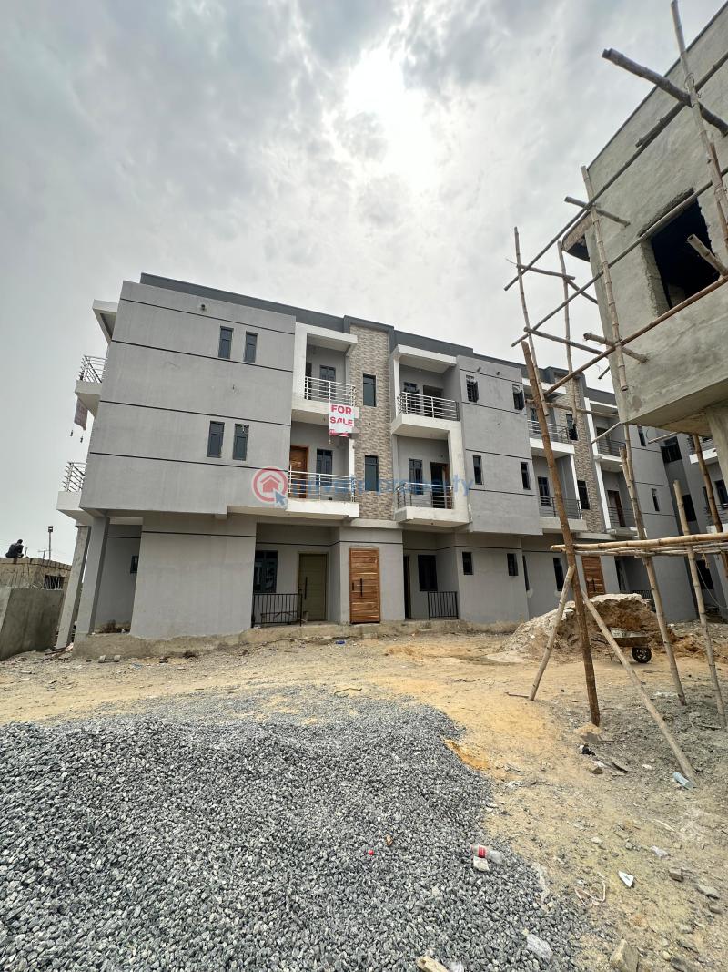 3 bedroom Block Of Flats For Sale Abraham Adesanya, Ajah, Lekki Lagos - 0
