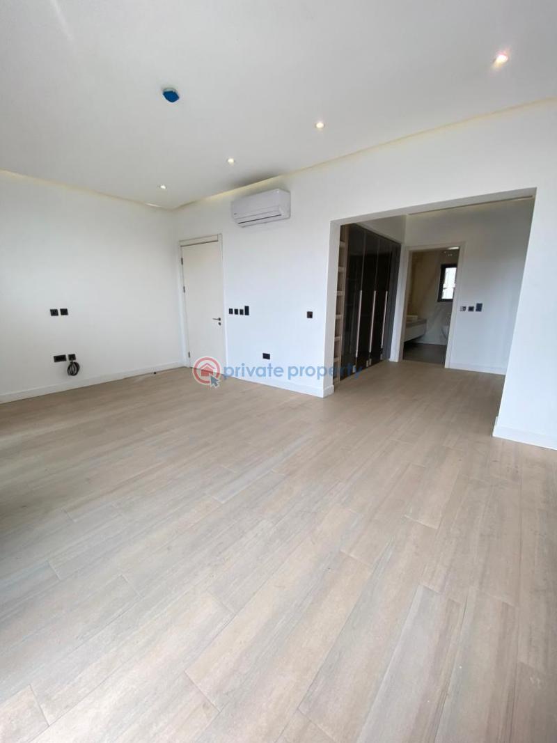 3 bedroom Shared Apartment For Rent Ikoyi Lagos - 0