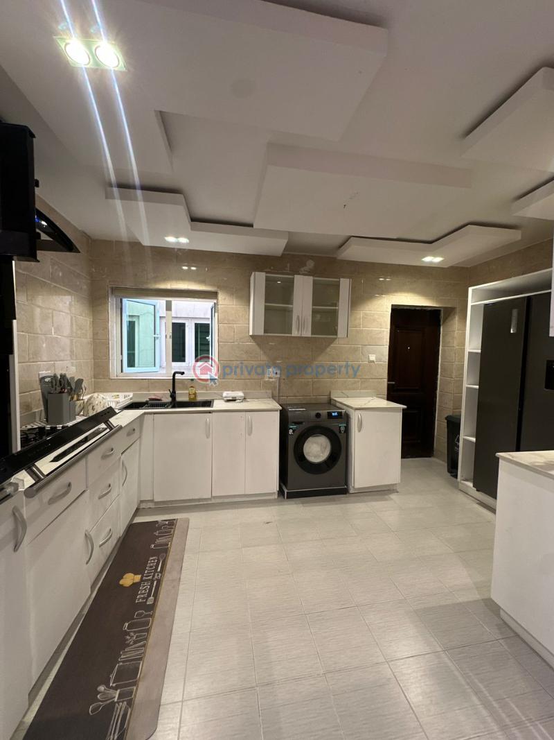3 bedroom Shared Apartment Short let Ikoyi Lagos - 1