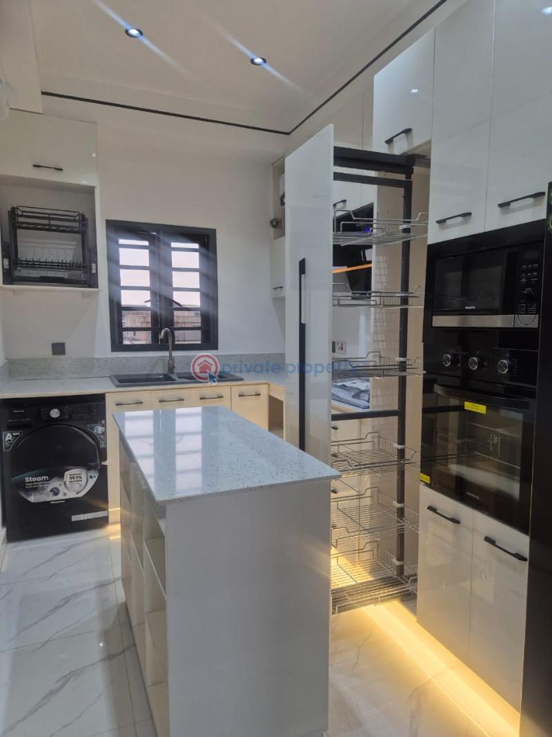 3 bedroom Flat & Apartment For Sale Ifako Gbagada Gbagada Lagos - 1