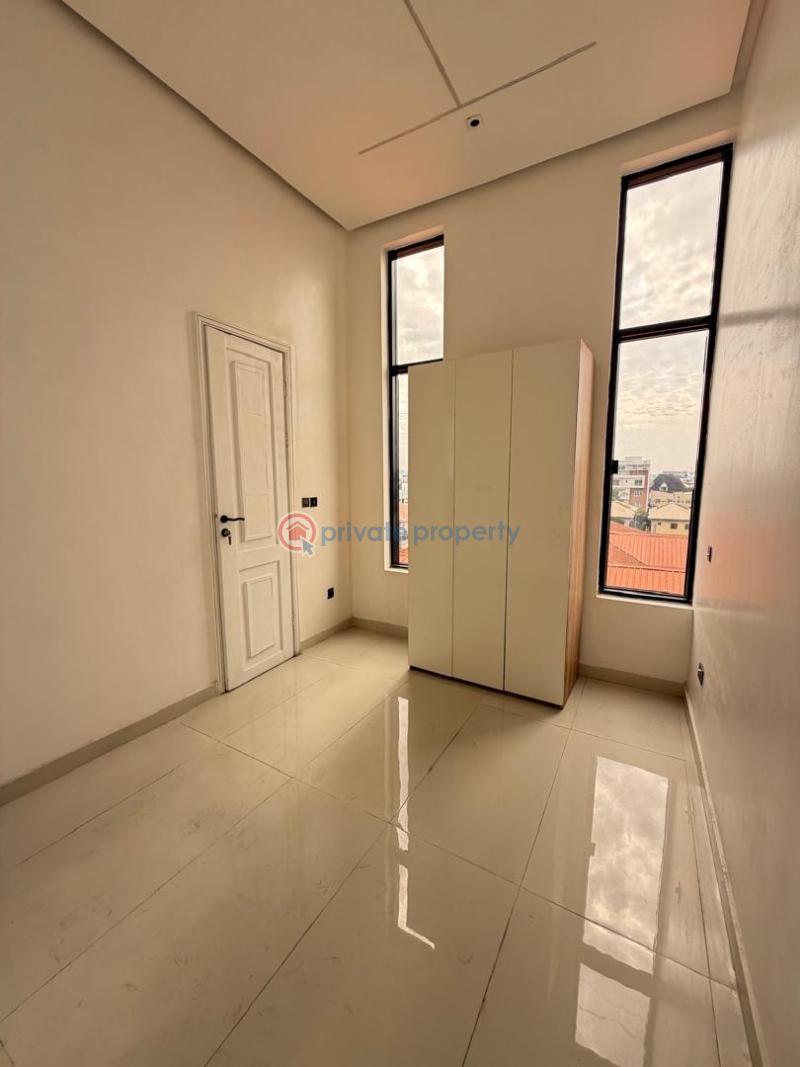 3 bedroom Flat & Apartment For Sale Lekki Phase 1 Lagos - 9