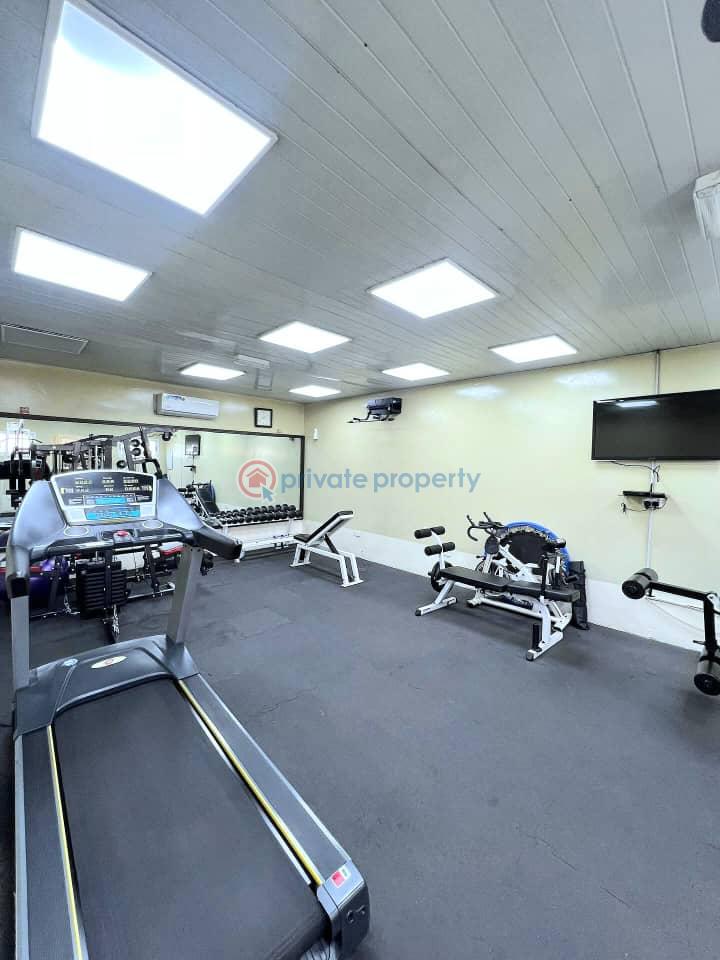 Luxury 3 bedroom apartment with swimming pool for rent - 11 3 bedroom Flat & Apartment For Rent Old Ikoyi Lagos - 11