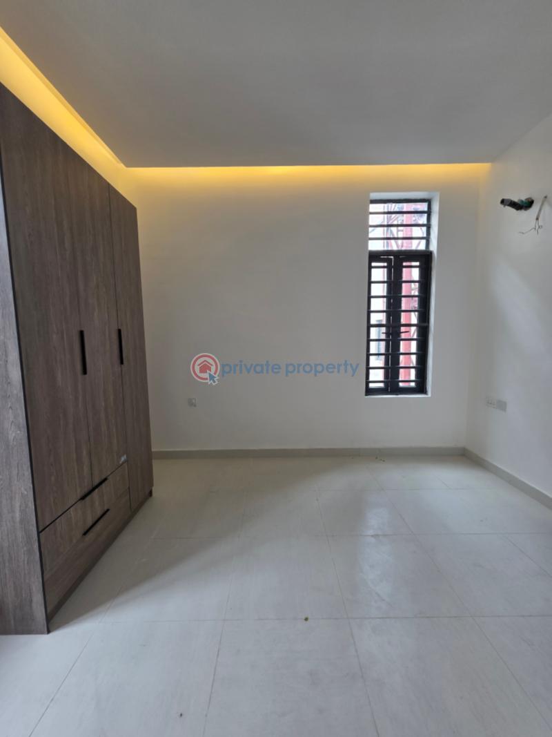 3 bedroom Flat & Apartment For Sale Beach Resort Estate Osapa London Lekki Lagos - 8