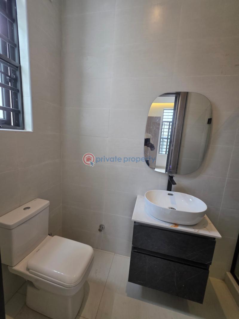 3 bedroom Flat & Apartment For Sale Beach Resort Estate Osapa London Lekki Lagos - 11