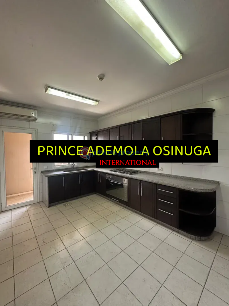 3 bedroom Flat & Apartment For Rent Old Ikoyi Lagos - 3