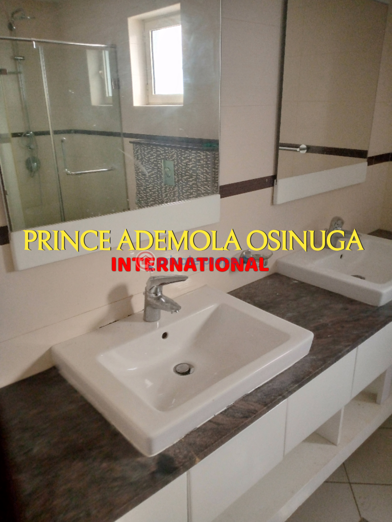 3 bedroom Block Of Flats For Rent Adeola Odeku Victoria Island Lagos - 2