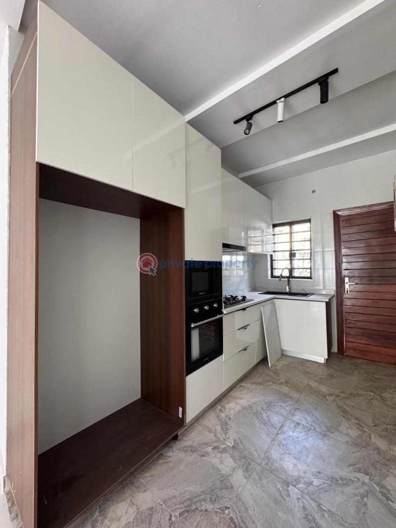 3 bedroom Self Contain For Sale Lekki Phase 1 Lagos - 8