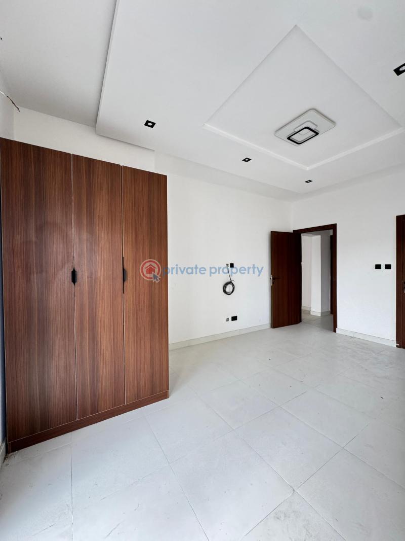 3 bedroom Self Contain For Sale Lekki Phase 1 Lagos - 6