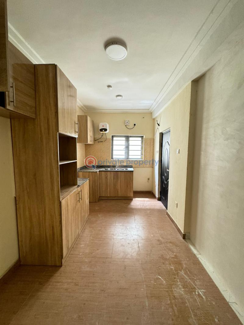 3 bedroom Block Of Flats For Sale Yaba Lagos - 8