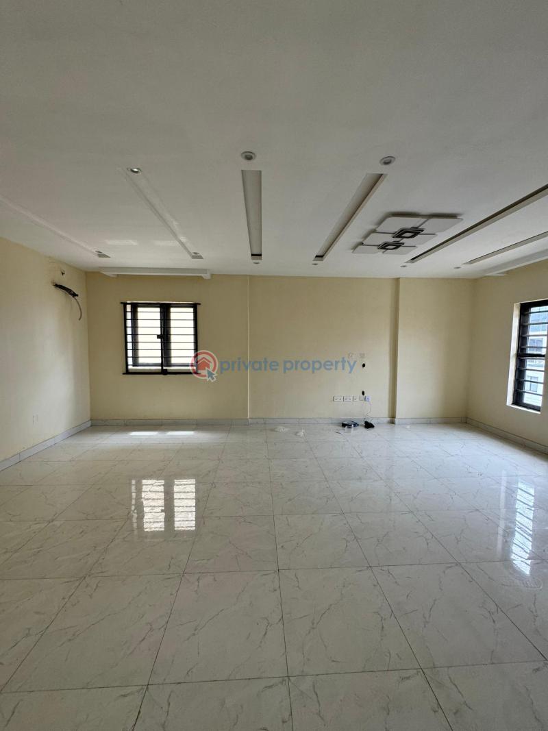 3 bedroom Block Of Flats For Sale Yaba Lagos - 4