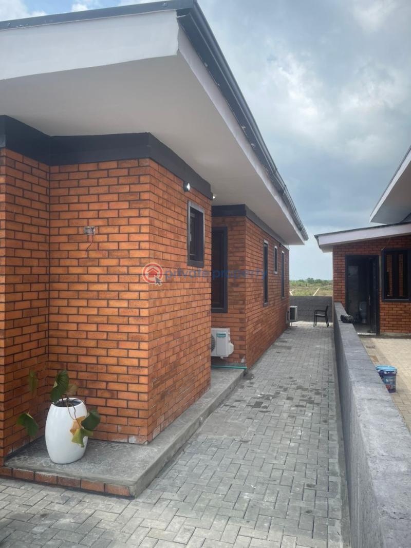 3 bedroom Detached Bungalow For Sale Itunnu Estate Epe Epe Lagos - 5