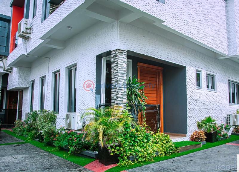3 bedroom Duplex Short let Ikeja GRA Lagos - 0