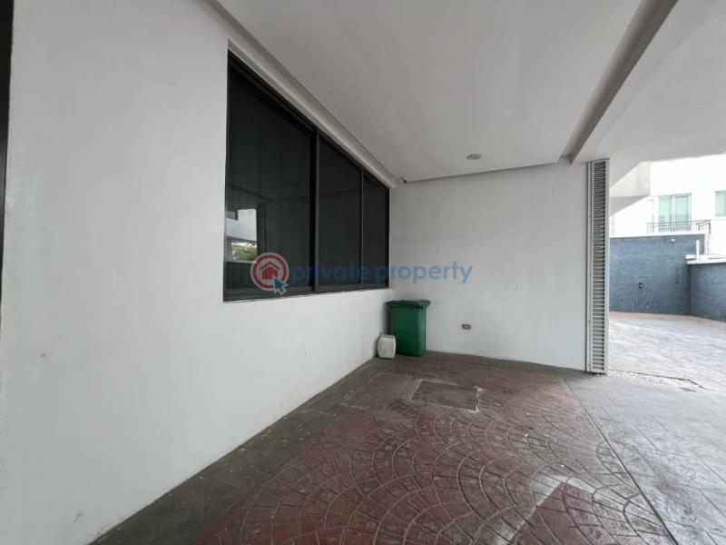 Luxury 3 bedroom duplex - 7 3 bedroom Terraced Duplex For Sale Banana Island Ikoyi Lagos - 7