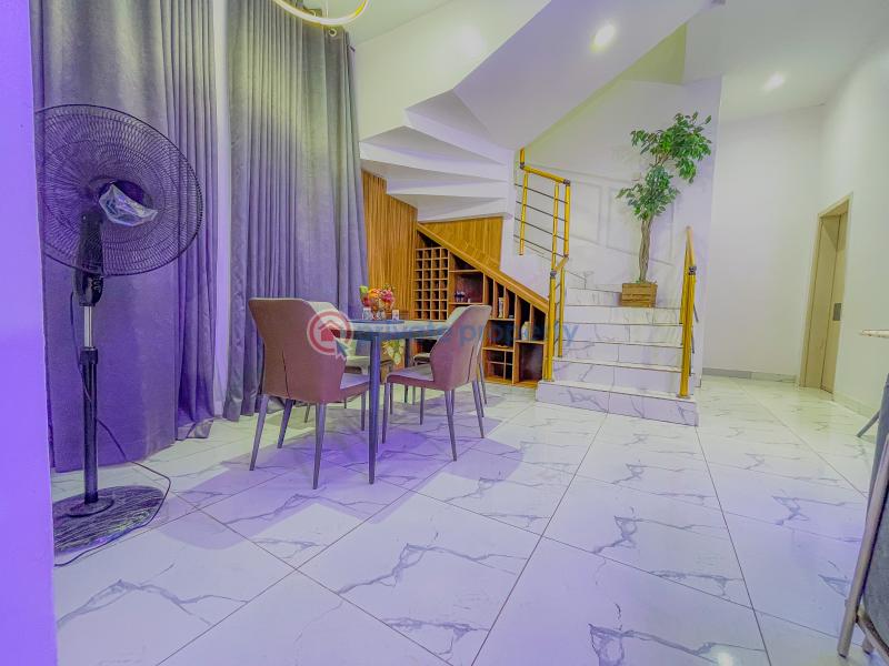 3 bedroom House Short let Royal Pine Estate, Orchid Road, Lekki. Along Lekki Expressway Lagos - 2