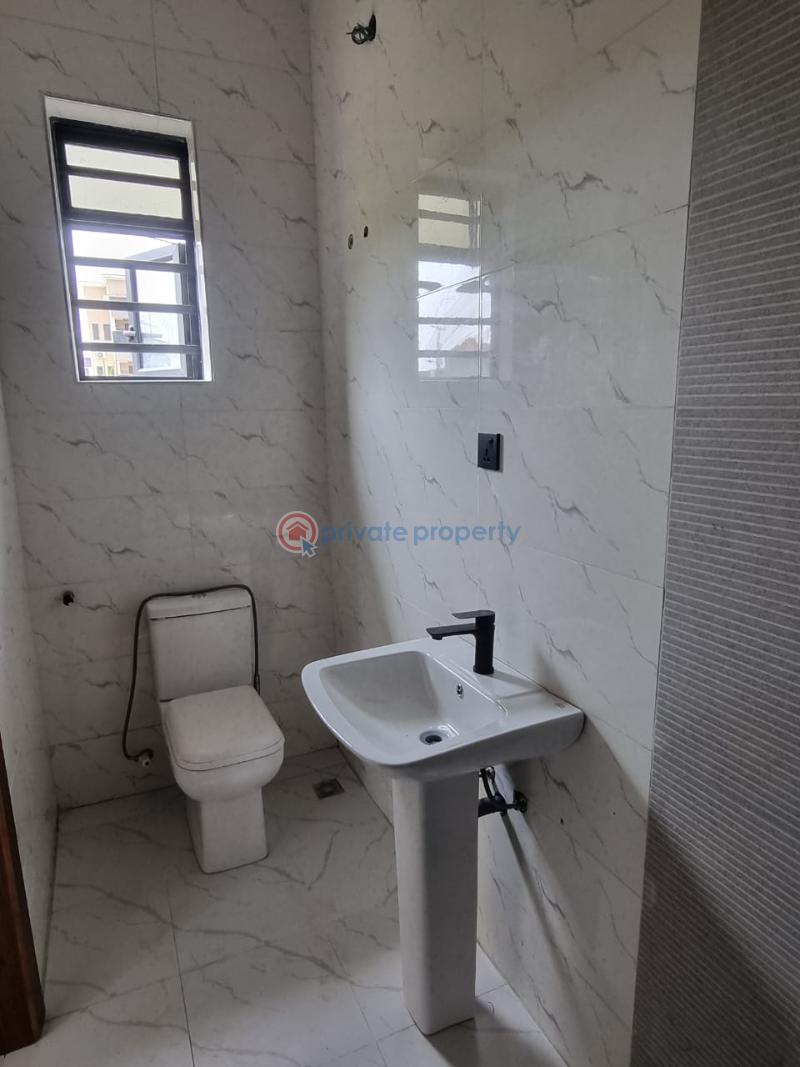 3 bedroom Flat & Apartment For Rent Lekki Scheme 2 Ajah Lagos - 1