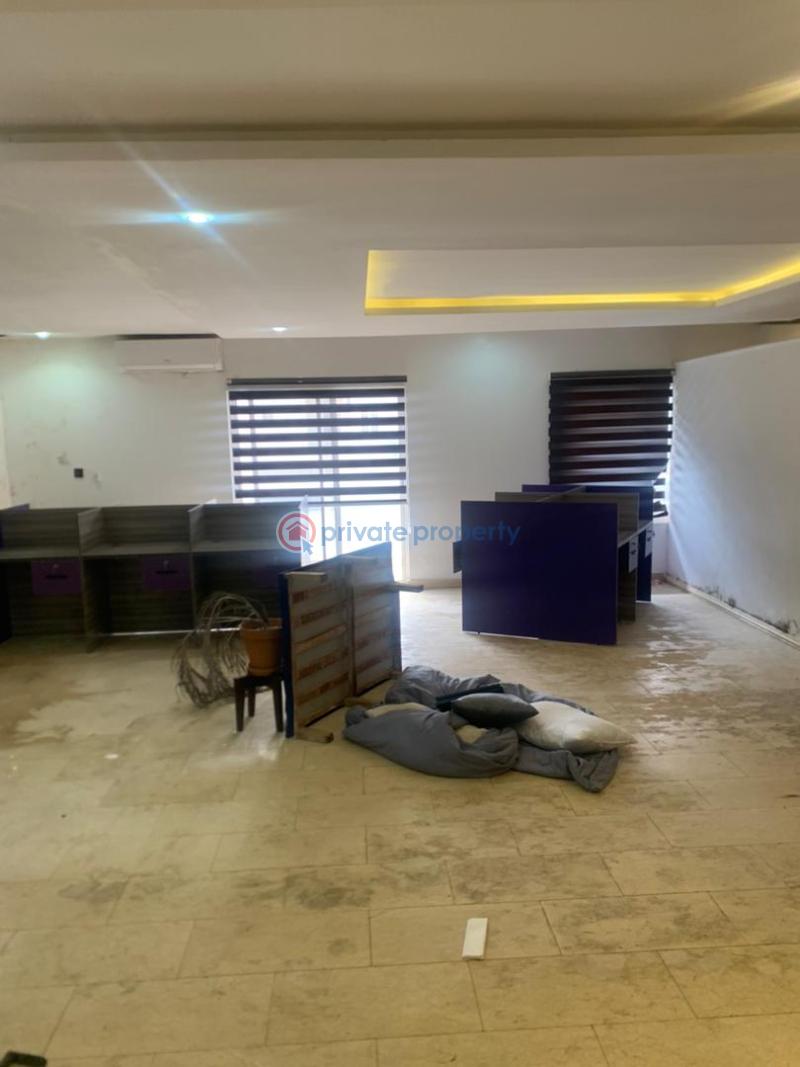 3 bedroom Flat & Apartment For Rent Oniru Victoria Island Lagos - 1