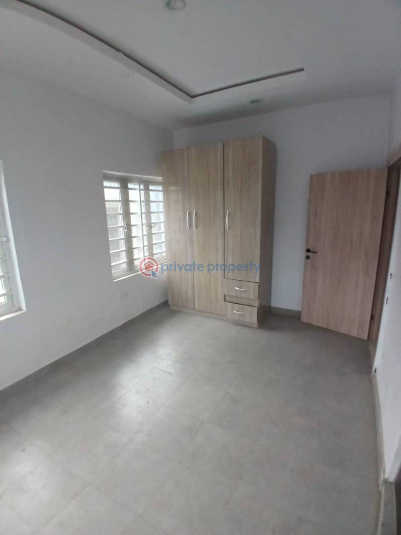 3 bedroom Flat & Apartment For Rent Abraham Adesanya Ajah Lagos - 2