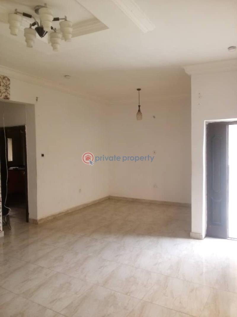 For rent 3 bedroom Flat & Apartment Allied Gardens Badore Ajah Lagos