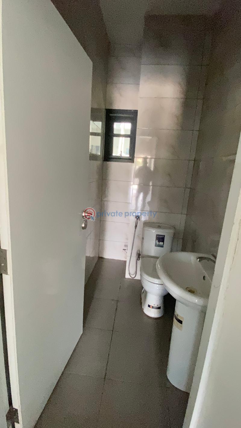 3 bedroom Block Of Flats For Rent Jahi Gilmore Jahi Abuja Phase 2  - 2