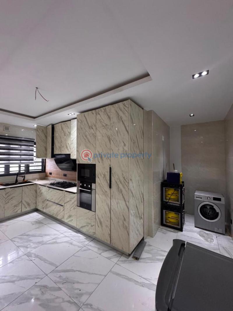 3 bedroom Mini Flat For Rent Oniru Victoria Island Lagos - 5