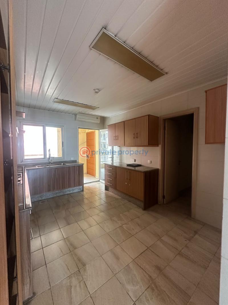 3 bedroom Shared Apartment For Rent Banana Island Ikoyi Lagos - 5