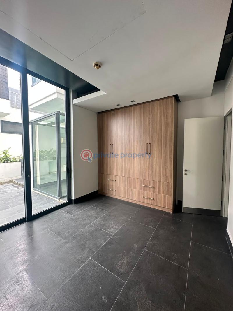 3 bedroom Shared Apartment For Rent Ikoyi Lagos - 9