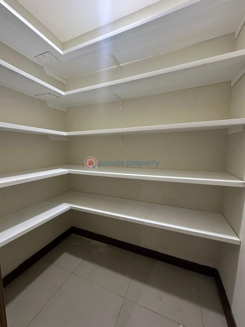 3 bedroom Shared Apartment For Rent Ikoyi Lagos - 10