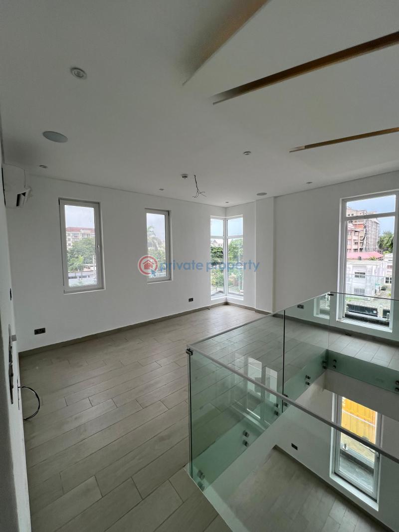 3 bedroom Maisonette For Sale V.i Lagos Victoria Island Lagos - 4