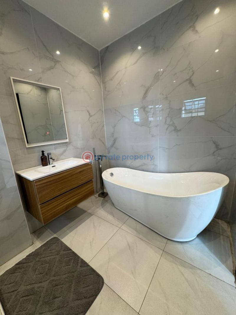 3 bedroom Penthouse Short let Old Ikoyi Lagos - 21