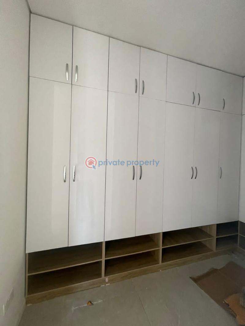 3 bedroom Penthouse For Sale Old Ikoyi Lagos - 5