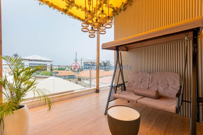 Luxury 3 bedroom penthouse with ps5/gym - 8 3 bedroom Block Of Flats Short let Admiralty Way Lekki Phase 1 Lagos - 8