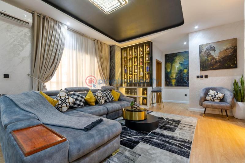 Luxury 3 bedroom penthouse with ps5/gym - 2 3 bedroom Block Of Flats Short let Admiralty Way Lekki Phase 1 Lagos - 2
