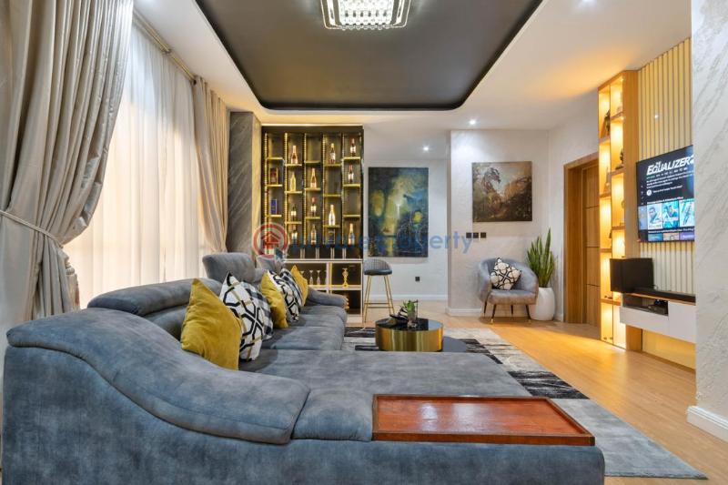 Luxury 3 bedroom penthouse with ps5/gym - 4 3 bedroom Block Of Flats Short let Admiralty Way Lekki Phase 1 Lagos - 4