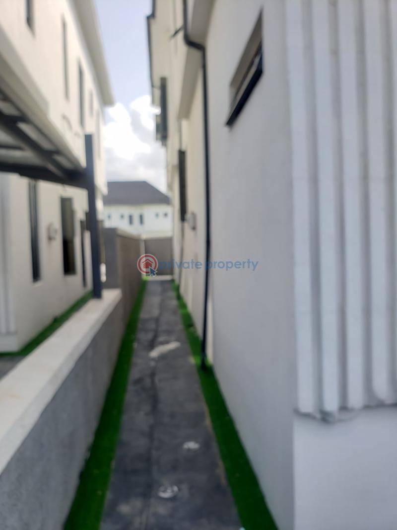 3 bedroom Semi detached Duplex For Rent In An Estate In Orchid Lekki Lagos - 1