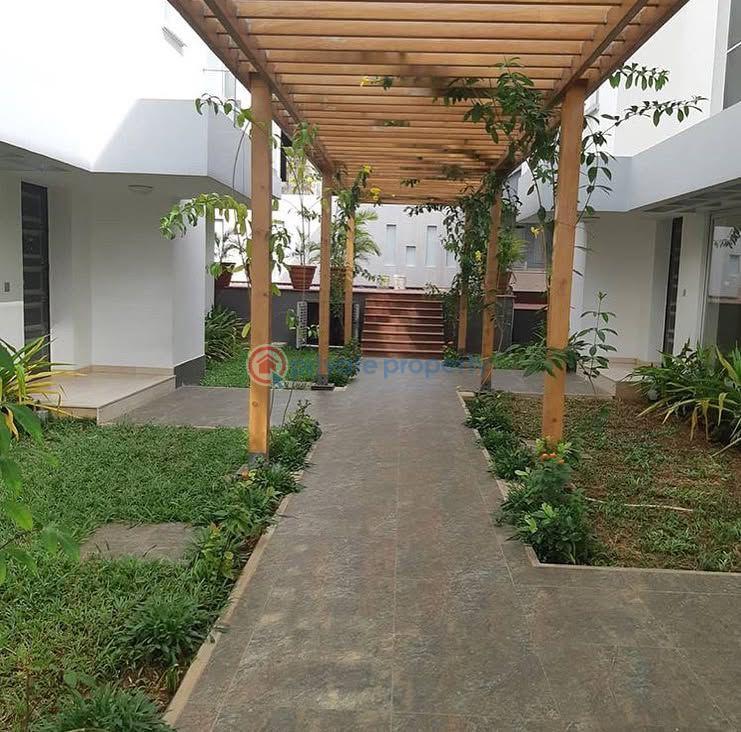 3 bedroom Terraced Duplex For Rent Banana Island Ikoyi Lagos - 0