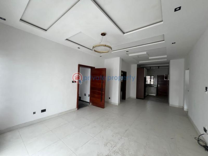 2 bedroom Block Of Flats For Sale Lekki Phase 1 Lagos - 3
