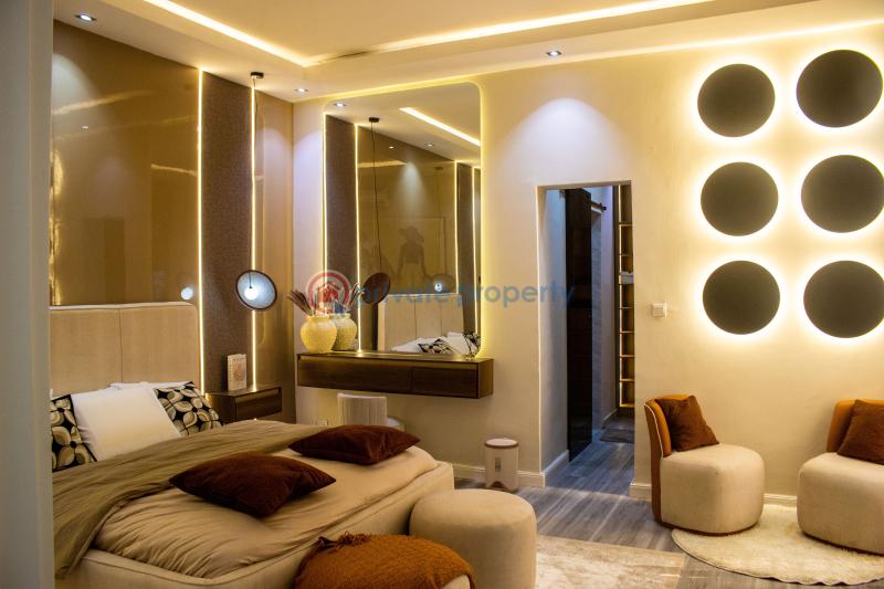 3 bedroom Block Of Flats Short let Shonibare Estate Maryland Lagos - 10