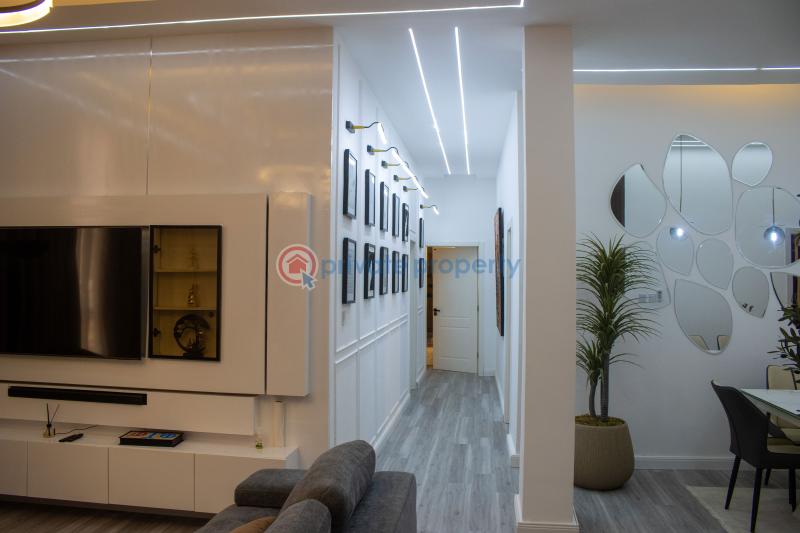 3 bedroom Block Of Flats Short let Shonibare Estate Maryland Lagos - 4