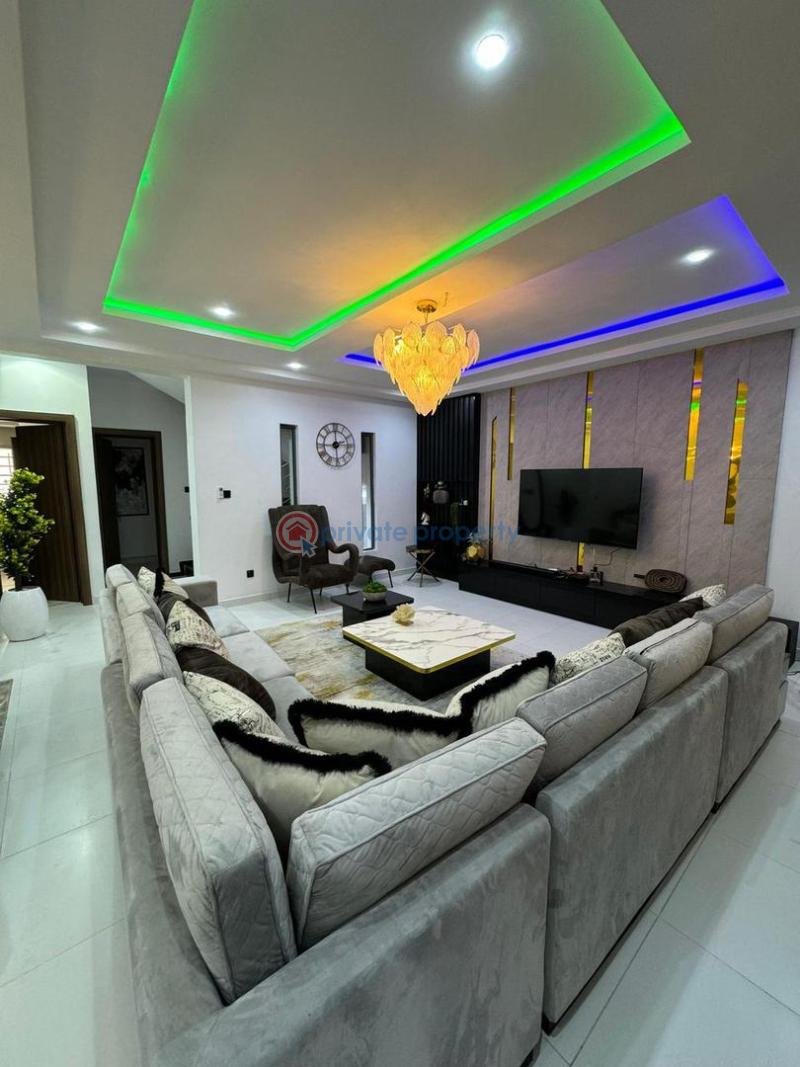 3 bedroom Self Contain Short let Matmoses Court Cbl Ologolo Lekki Lagos - 10