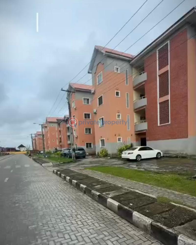 3 bedroom Flat & Apartment For Rent Monastery Road Sangotedo Ajah Lagos - 1